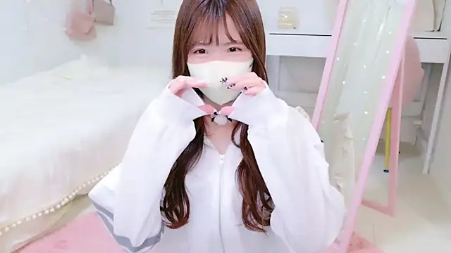 Sayuringo  online show from March 9, 2025, 8:07 am