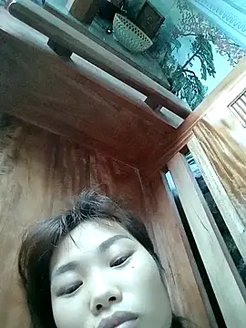 Lonalysexy online show from April 9, 2026, 8:20 am