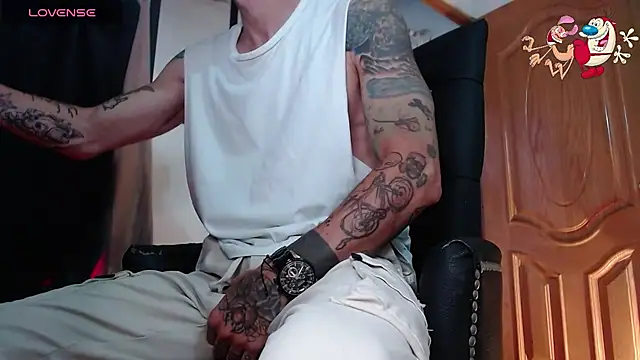 Snapshot of ren_stipee chatting on February 13, 2025, 10:43 pm ren stipee online show from February 13, 2025, 10:43 pm