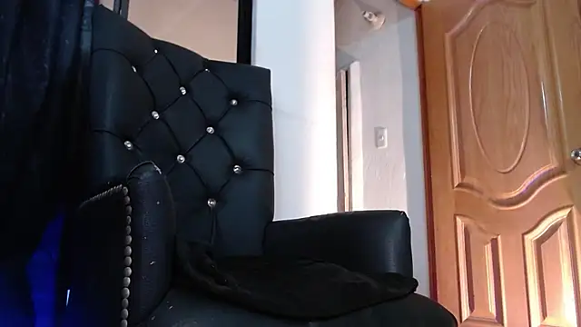 Snapshot of ren_stipee chatting on February 17, 2025, 11:31 pm ren stipee online show from February 17, 2025, 11:31 pm