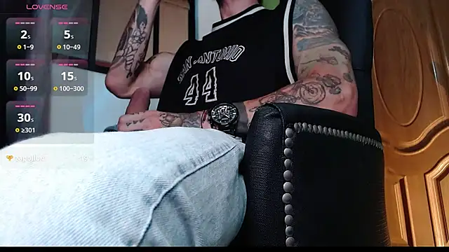 Snapshot of ren_stipee chatting on March 12, 2025, 3:35 am ren stipee online show from March 12, 2025, 3:35 am