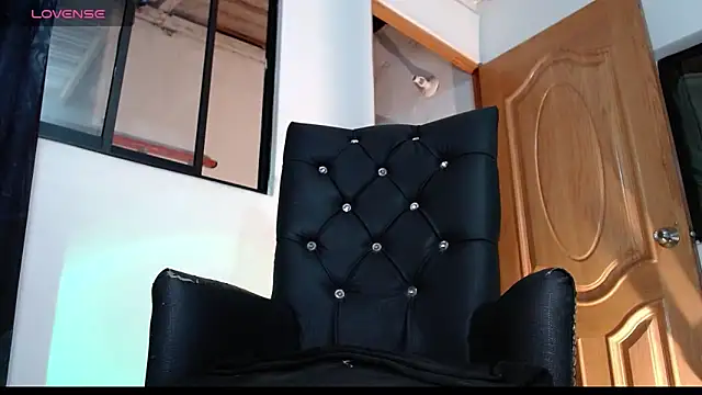 Snapshot of ren_stipee chatting on March 13, 2025, 11:27 pm ren stipee online show from March 13, 2025, 11:27 pm