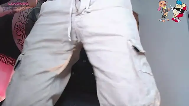 Snapshot of ren_stipee chatting on September 30, 2025, 10:04 pm ren stipee online show from September 30, 2025, 10:04 pm