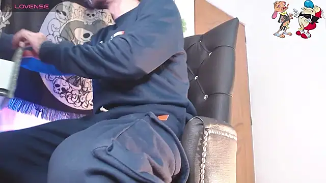 Snapshot of ren_stipee chatting on October 23, 2025, 10:08 pm ren stipee online show from October 23, 2025, 10:08 pm