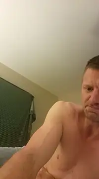 Snapshot of BigDDave6979 chatting on March 10, 2025, 3:01 am BigDDave6979 online show from March 10, 2025, 3:01 am