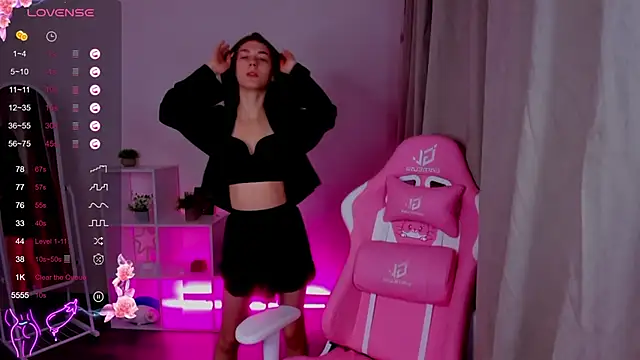 toooyour online show from December 13, 2024, 1:04 am