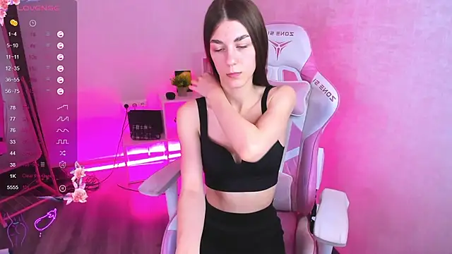 toooyour online show from January 23, 2025, 6:39 am