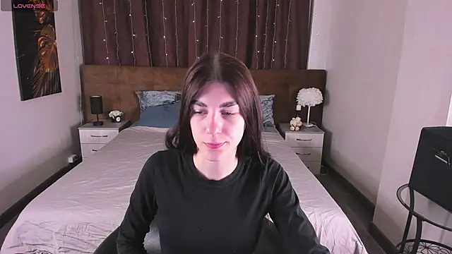 toooyour online show from September 18, 2025, 8:55 pm