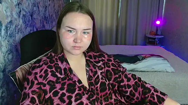 Snapshot of Jenny_Fox chatting on October 4, 2025, 5:49 am Jenny Fox online show from October 4, 2025, 5:49 am