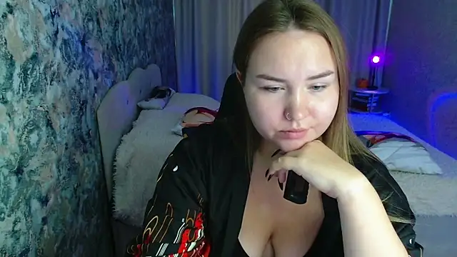 Snapshot of Jenny_Fox chatting on October 10, 2025, 8:35 am Jenny Fox online show from October 10, 2025, 8:35 am