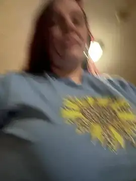 lairarose online show from April 22, 2026, 4:41 pm