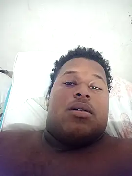 Snapshot of CordialConcert chatting on April 15, 2026, 4:03 pm CordialConcert online show from April 15, 2026, 4:03 pm