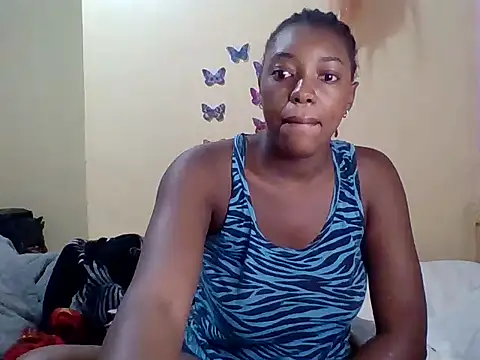 Snapshot of Zara_Twilight chatting on December 7, 2024, 6:37 pm Zara Twilight online show from December 7, 2024, 6:37 pm