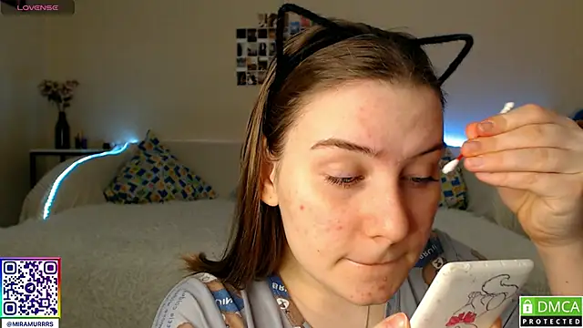 MurrrWorren online show from February 19, 2025, 3:28 am