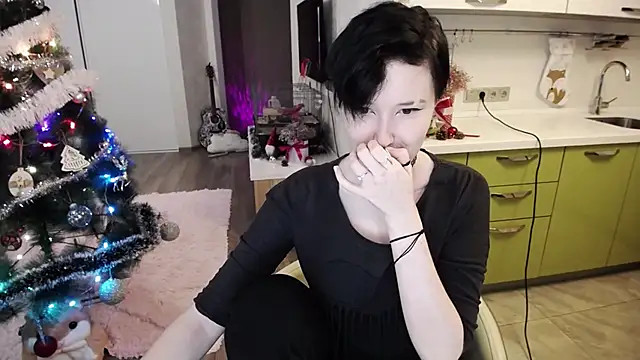 Kira Bakker online show from December 2, 2024, 1:47 am