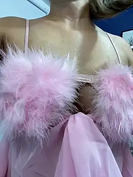 Isakeys  online show from February 14, 2025, 6:29 pm