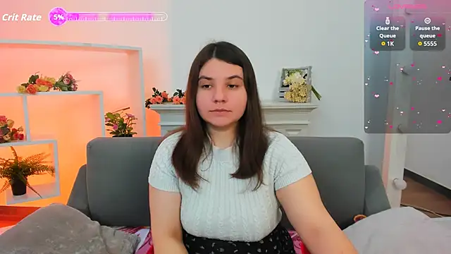 Viola  Shy online show from September 19, 2025, 8:53 pm