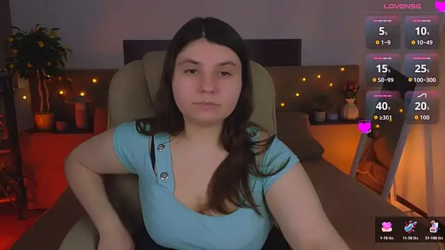 Viola  Shy online show from March 21, 2026, 9:07 pm