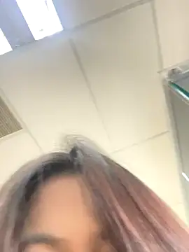 Lin SiYee online show from October 27, 2025, 6:39 am