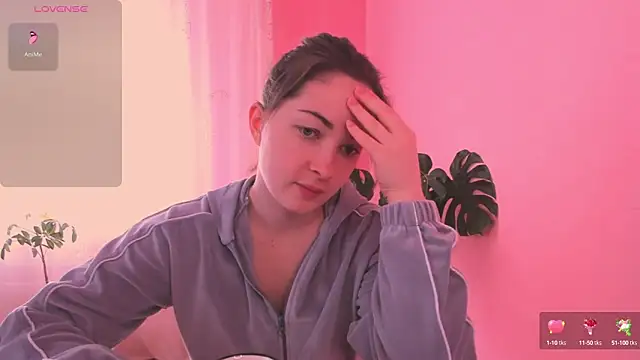 Snapshot of cClandesTina chatting on March 22, 2025, 9:24 am cClandesTina online show from March 22, 2025, 9:24 am