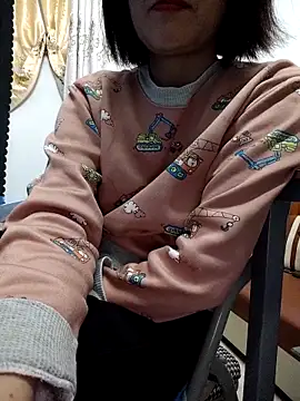 Haralushiaaa online show from December 5, 2025, 2:36 pm