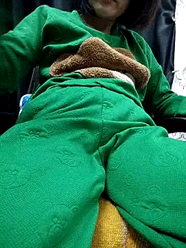 Haralushiaaa online show from December 20, 2025, 4:14 pm