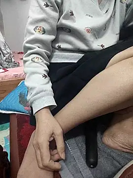 Haralushiaaa online show from February 3, 2026, 2:53 am