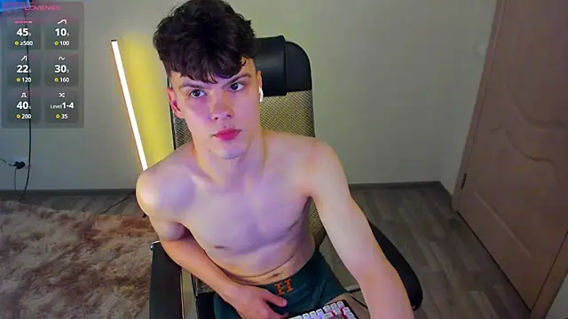 Aiden Sensual online show from September 12, 2025, 12:38 pm