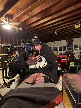 joeycbigcock online show from December 16, 2024, 12:15 am