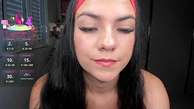 ivyy scott online show from December 15, 2025, 12:09 pm