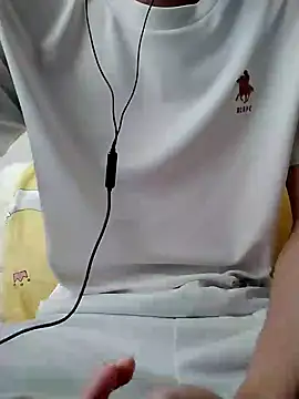 YAY-1 online show from January 31, 2025, 1:54 am