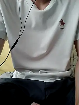 YAY-1 online show from February 21, 2025, 3:01 am