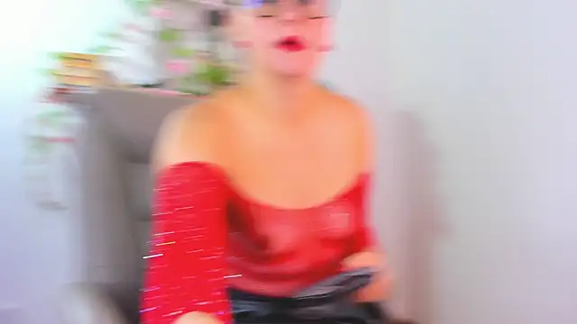 Chanelll Taylorr  online show from March 13, 2026, 12:34 pm