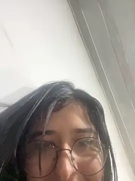 ZTahya online show from December 15, 2025, 6:06 am