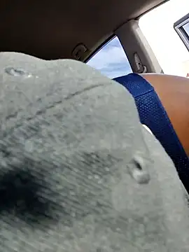 3prettyboy3 online show from April 3, 2026, 8:51 pm