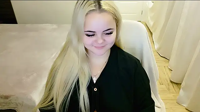 Snapshot of lovely-eyes chatting on January 11, 2025, 9:57 pm lovely-eyes online show from January 11, 2025, 9:57 pm