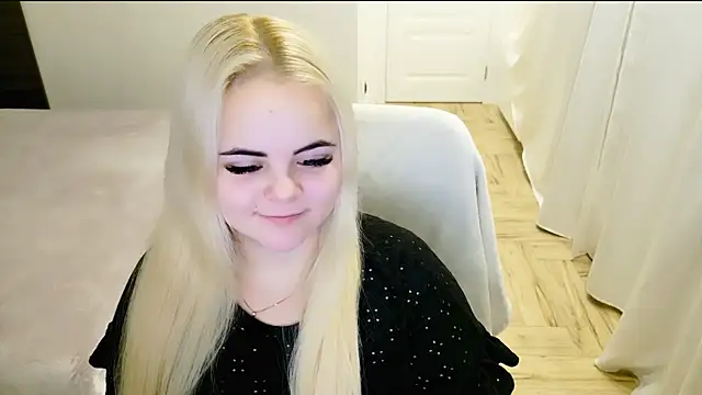Snapshot of lovely-eyes chatting on January 19, 2025, 9:55 pm lovely-eyes online show from January 19, 2025, 9:55 pm
