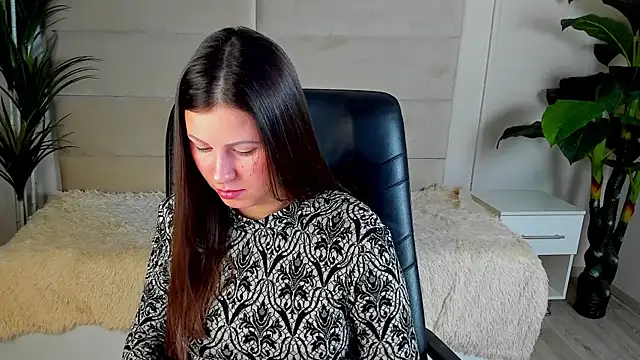 Dana  dom online show from December 5, 2025, 2:42 am