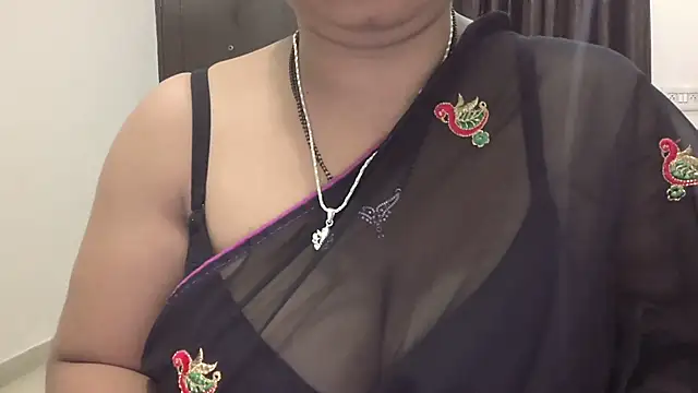 Gulaboo bhabi online show from February 22, 2025, 9:15 pm