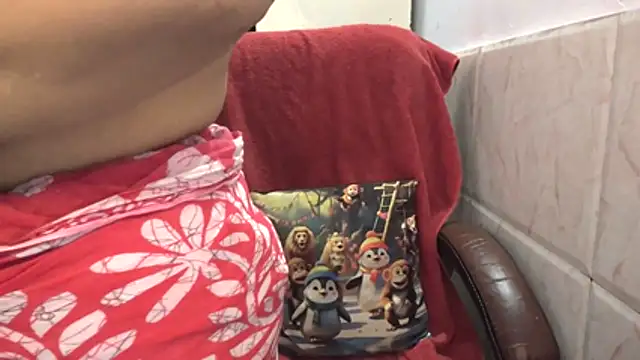 Gulaboo bhabi online show from February 15, 2026, 9:11 pm