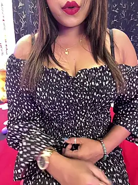 Snapshot of beauty_alina chatting on March 15, 2026, 4:57 pm beauty alina online show from March 15, 2026, 4:57 pm