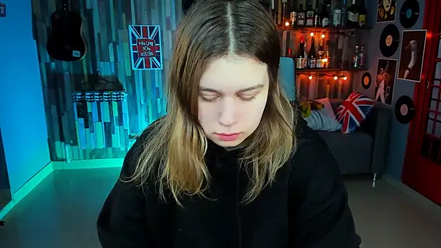 FioraMarmoris online show from January 19, 2025, 5:26 am