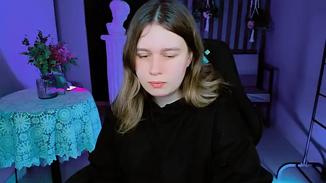 FioraMarmoris online show from January 26, 2025, 5:13 am