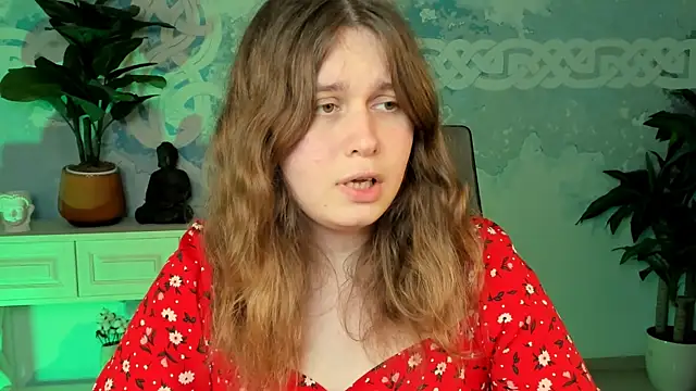 FioraMarmoris online show from September 11, 2025, 11:21 am