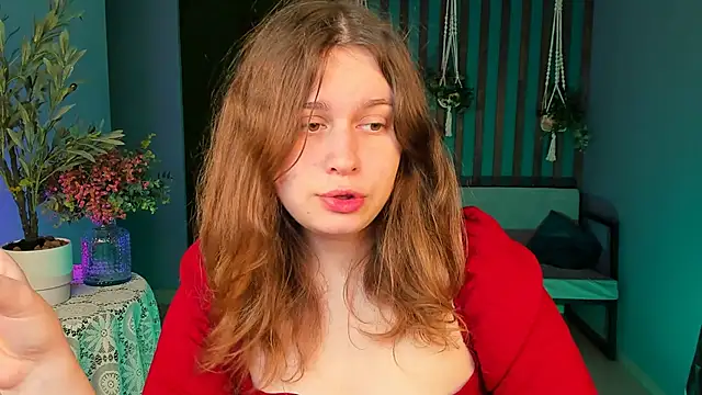 FioraMarmoris online show from September 26, 2025, 6:17 am