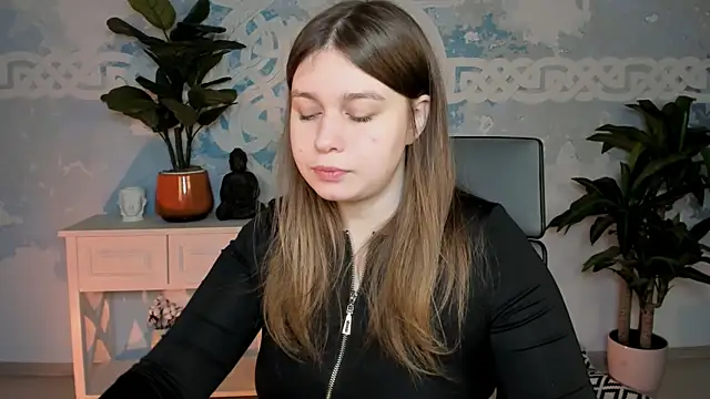 FioraMarmoris online show from November 23, 2025, 5:18 am