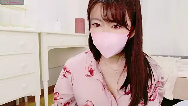 maii- online show from February 3, 2026, 12:32 pm