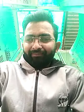 sagarghai07 online show from November 11, 2025, 4:01 am