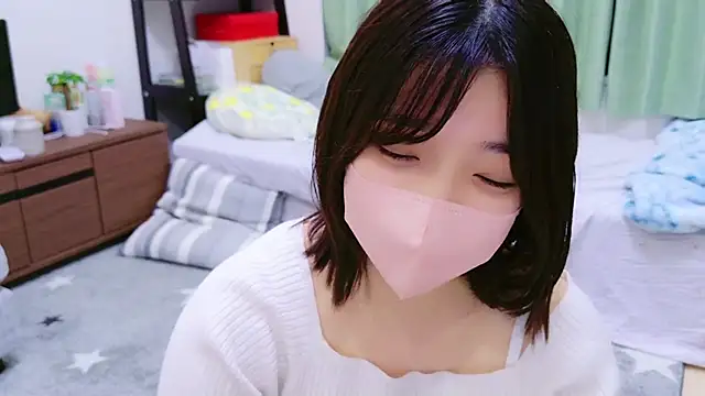 Snapshot of HaruruHappy chatting on February 3, 2025, 11:31 am HaruruHappy online show from February 3, 2025, 11:31 am