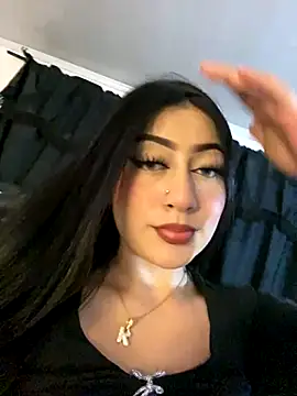 KittyRous online show from December 4, 2024, 7:28 am